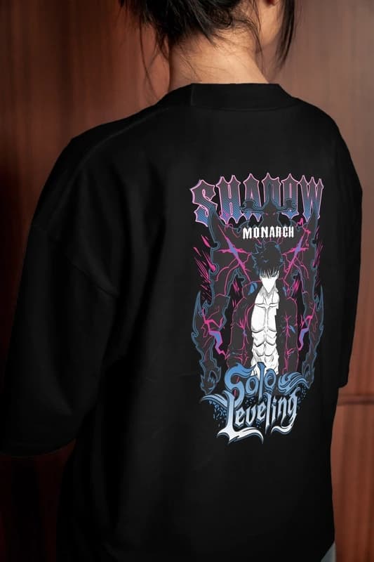 صورة T-shirt Solo Leveling