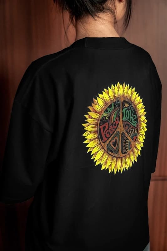 صورة T-shirt Peace n Love